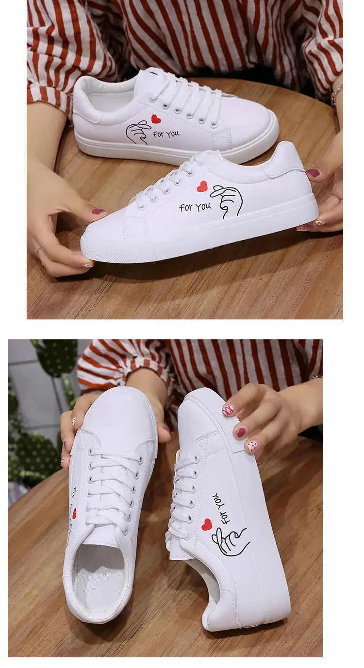 Modische weiße atmungsaktive Laufschuhe für Frauen, neue Freizeitschuhe mit Schnürsenkeln und gestickten Blumen für Frühling und Herbst MedSurgery Store For Digital Health
