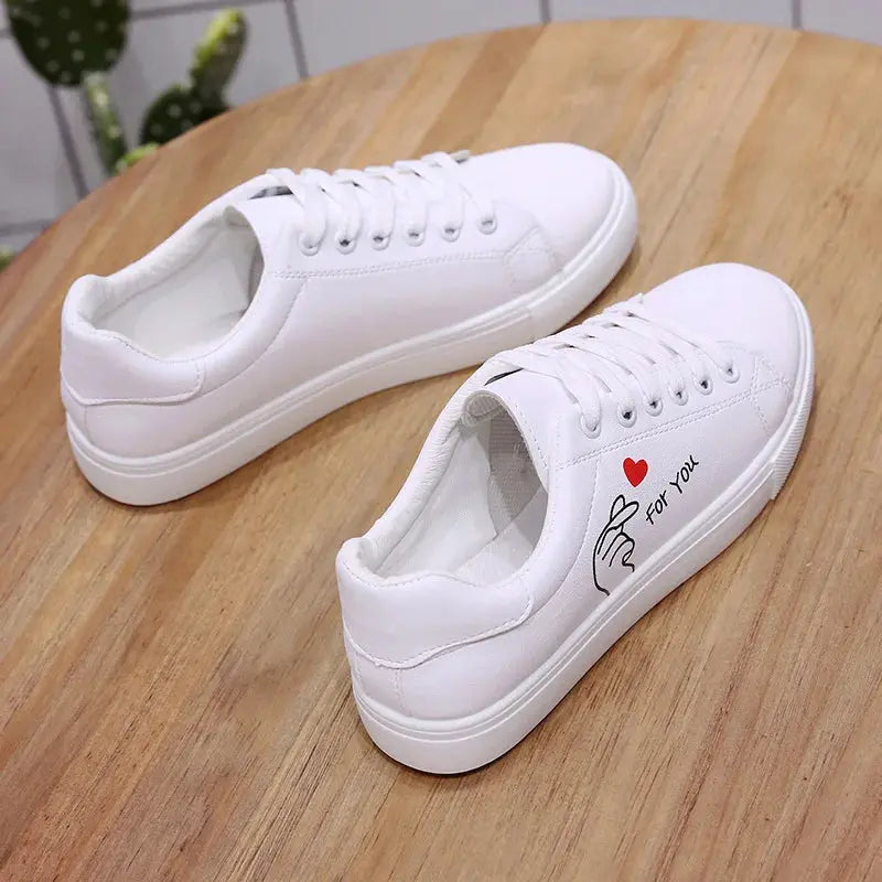 Modische weiße atmungsaktive Laufschuhe für Frauen, neue Freizeitschuhe mit Schnürsenkeln und gestickten Blumen für Frühling und Herbst MedSurgery Store For Digital Health