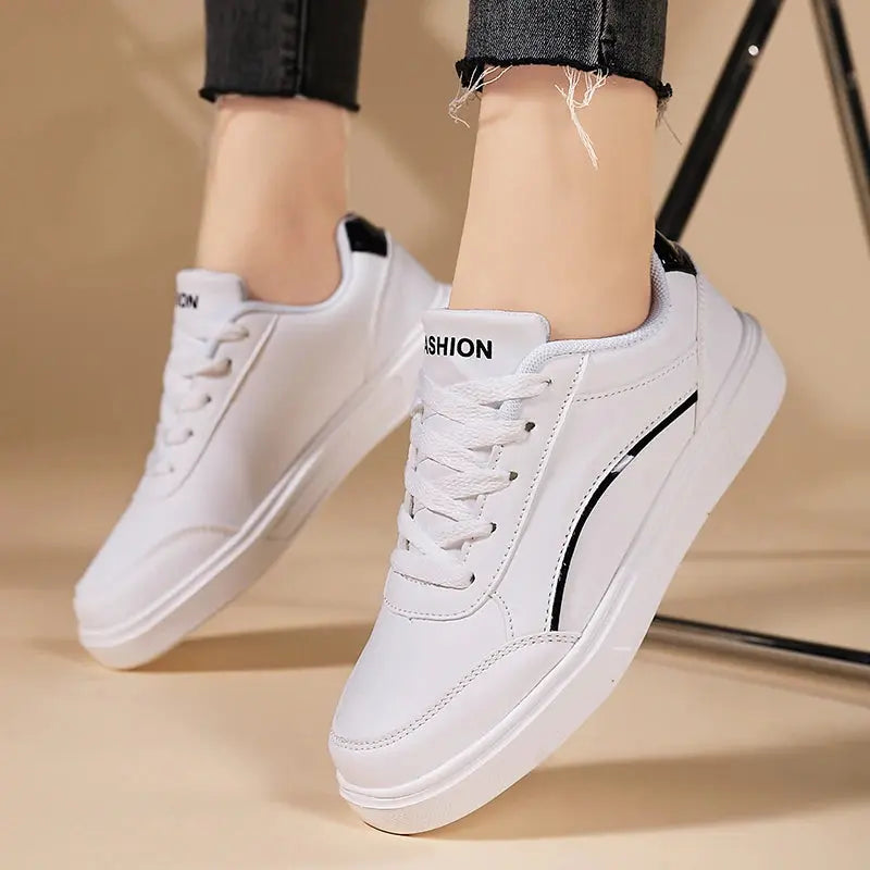 Damen weiße Schuhe, weißer Schiefer Schnürung lässige flache Schuhe, PU-Leder Wanderschuhe, dicke Sohle, Luxus-Mode für Outdoor-Aktivitäten MedSurgery Store For Digital Health