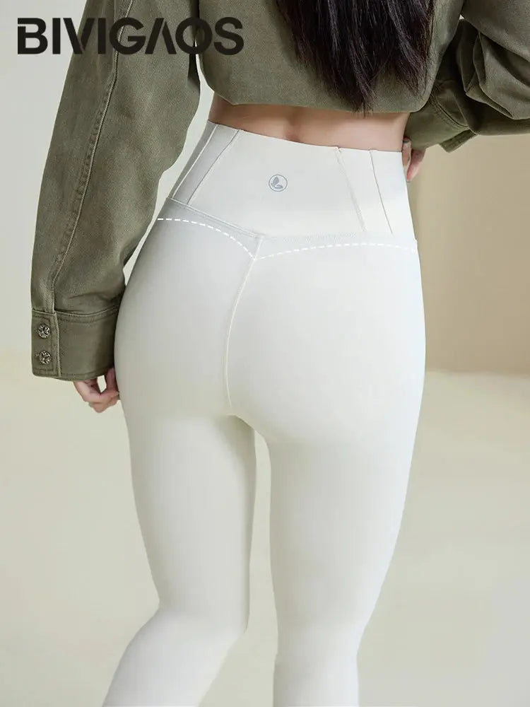 BIVIGAOS 2025 Frühling Sommer Neu Rot Pflaume 3D Nackt Gefühl Nackt Haifischhaut Leggings Schlank Frauen Sexy Sport Yoga Push Up Fitness Leggings MedSurgery Store For Digital Health