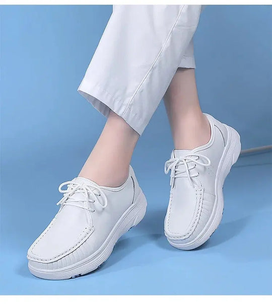 STRONGSHEN, weiße Plateauschuhe, Krankenpflegeschuhe für Frauen, leichte und bequeme Freizeitschuhe für die Arbeit, modische Slipper für Frauen MedSurgery Store For Digital Health