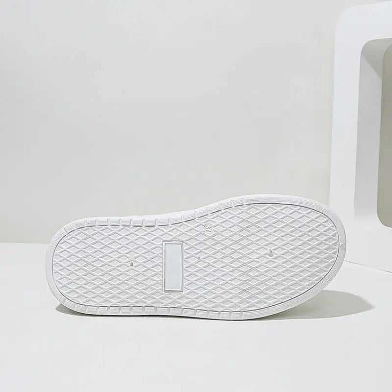 Weiße Turnschuhe für Frauen, hochwertige Freizeitschuhe aus Leder, High-Top-Sneaker für Frauen, vulkanisierte Plateauschuhe MedSurgery Store For Digital Health