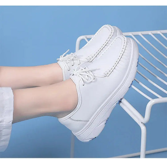 STRONGSHEN, weiße Plateauschuhe, Krankenpflegeschuhe für Frauen, leichte und bequeme Freizeitschuhe für die Arbeit, modische Slipper für Frauen MedSurgery Store For Digital Health