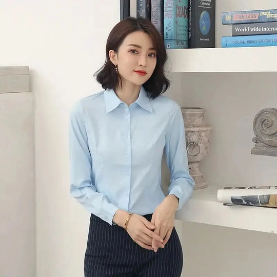 Premium-Thermogaze-Bluse für Frauen - Professional Langarm, Weiß.