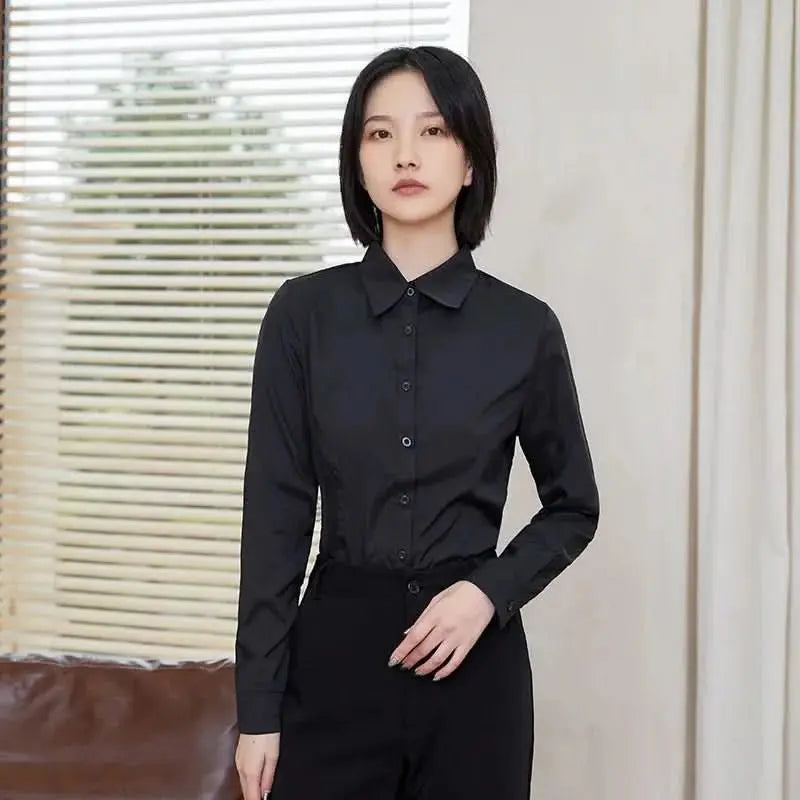 Premium-Thermogaze-Bluse für Frauen - Professional Langarm, Weiß.